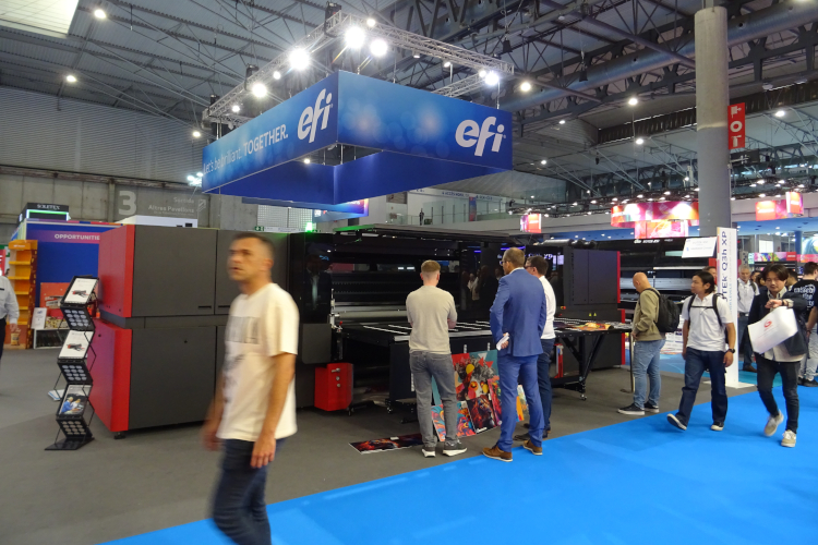 EFI presentó innovaciones de alto rendimiento en impresión gráfica, de embalaje y textil en FESPA 2026