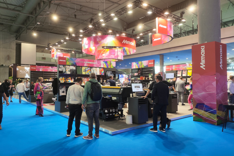 Mimaki abrió nuevas posibilidades con una amplia gama de aplicaciones e impresoras en FESPA 2026