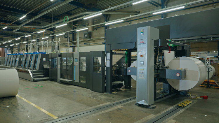 Moderna Printing refuerza su posici&oacute;n en el mercado con la primera configuraci&oacute;n de bobina a pliego en continuo en Europa