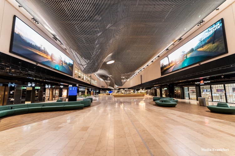 LG lidera el proyecto de se&ntilde;alizaci&oacute;n LED de la Terminal 3 del aeropuerto de Frankfurt