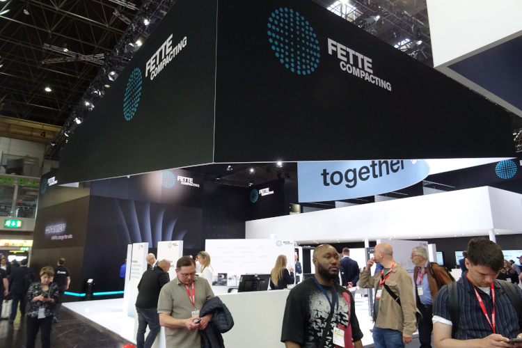 Fette Compacting presentó el siguiente nivel de colaboración en procesos en interpack 2026