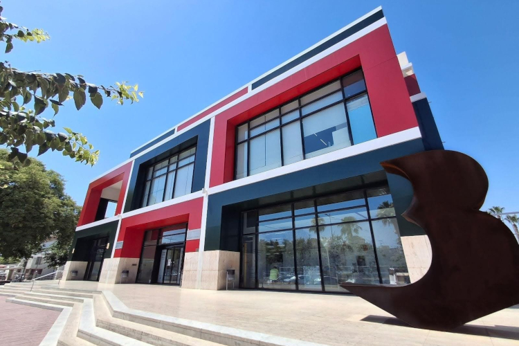 La Biblioteca Regional de Murcia recibe el Premio Liber 2026