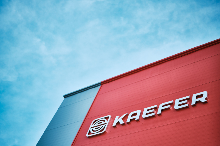 Kaefer renueva su ecosistema de impresión con equipos refabricados de última generación de Canon