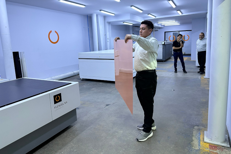 FlexoPlatte establece nuevos est&aacute;ndares en M&eacute;xico con FLEXCEL NX Ultra Solution de Miraclon