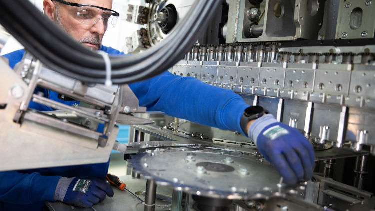 Competek ayuda a los fabricantes de FMCG a simplificar las conversiones de líneas