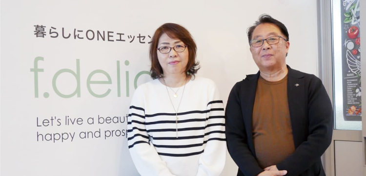 f.delight se expande al mercado de productos B2B y B2C con la impresora UV-DTF de Mimaki