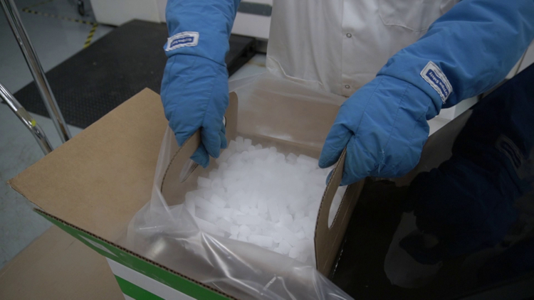 Cold Chain Technologies Launches Ground-Breaking Reusable Dry Ice Shipper