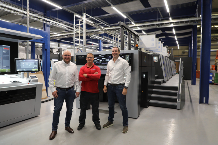 De izquierda a derecha: Jack Parks, jefe de Route 1 Print, Paul Bennigton, especialista en impresión, Adam Carnell, co-CEO de Route 1 Print.